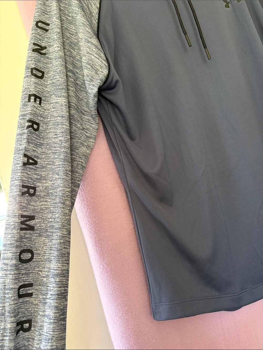 Under Armour Navy and Heather Grey Performance Hoodie - Picture 3 of 7